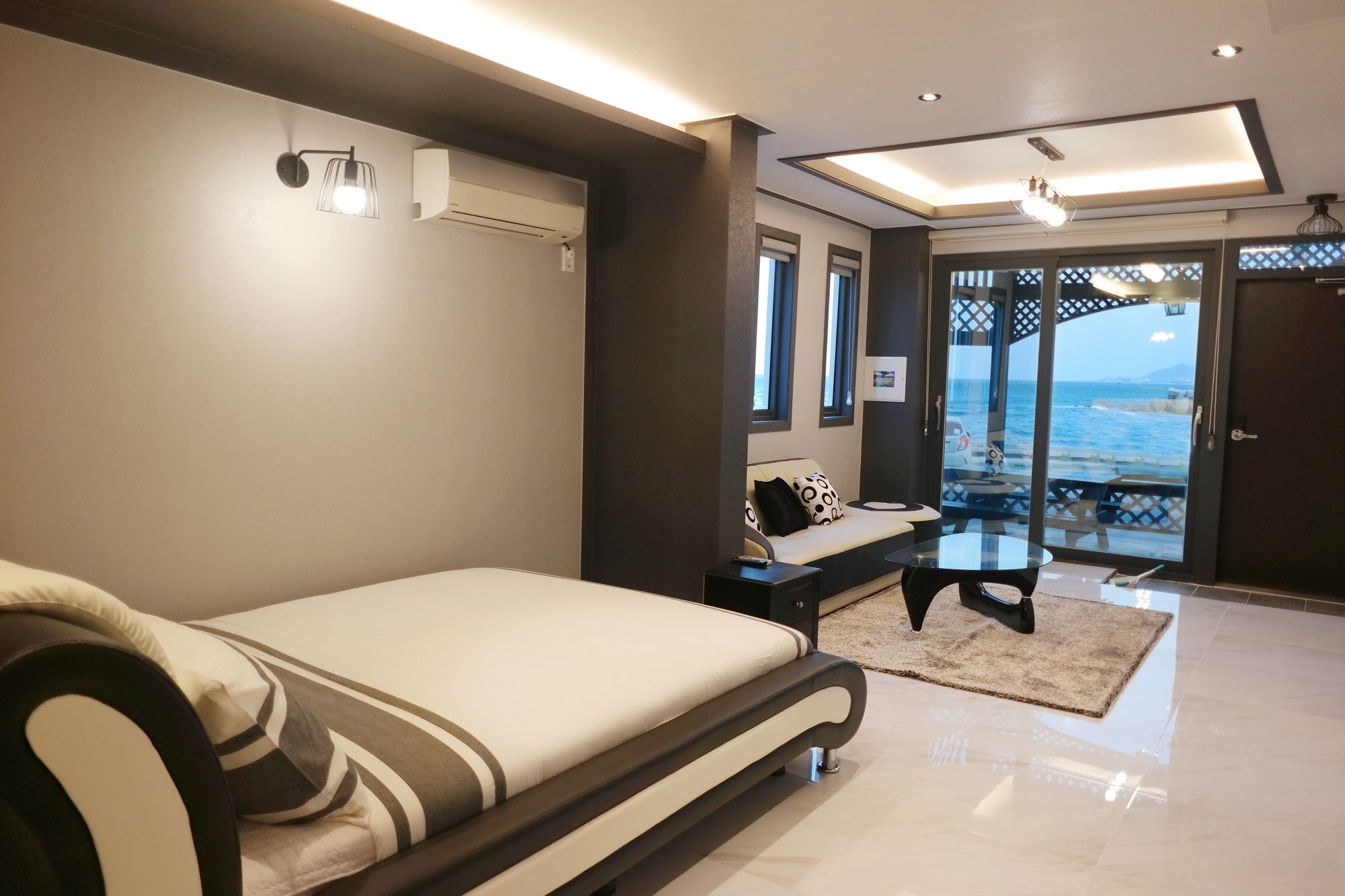 Gangneung White Beach Pension Εξωτερικό φωτογραφία